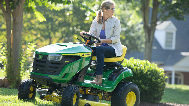 John Deere S100